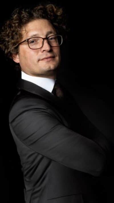 Hypnose med Adam Hypnose - show, fordrag og behandling
