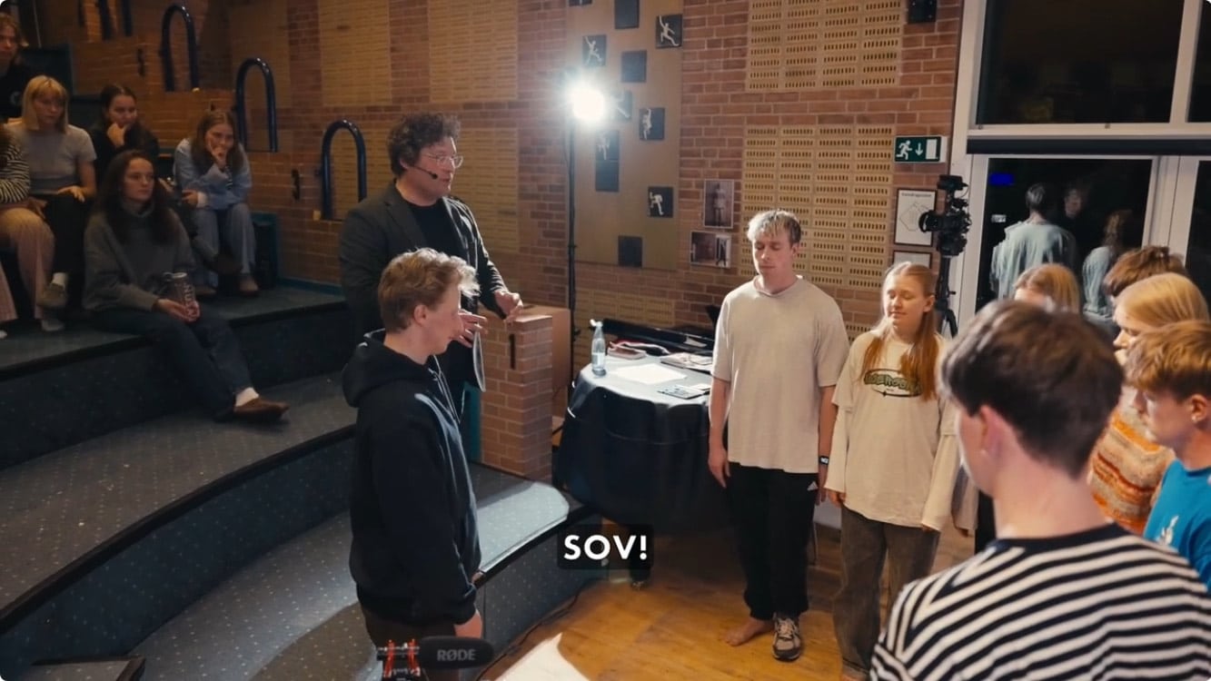 Kombishow med manipulation og hypnose